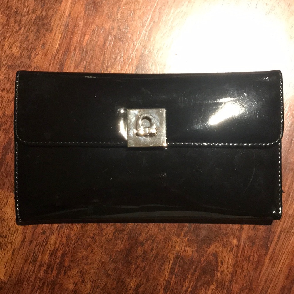 Handheld Clutch